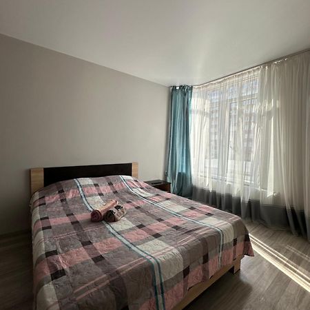 Апартаменти На Злуках Ternópil Exterior foto