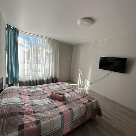 Апартаменти На Злуках Ternópil Exterior foto